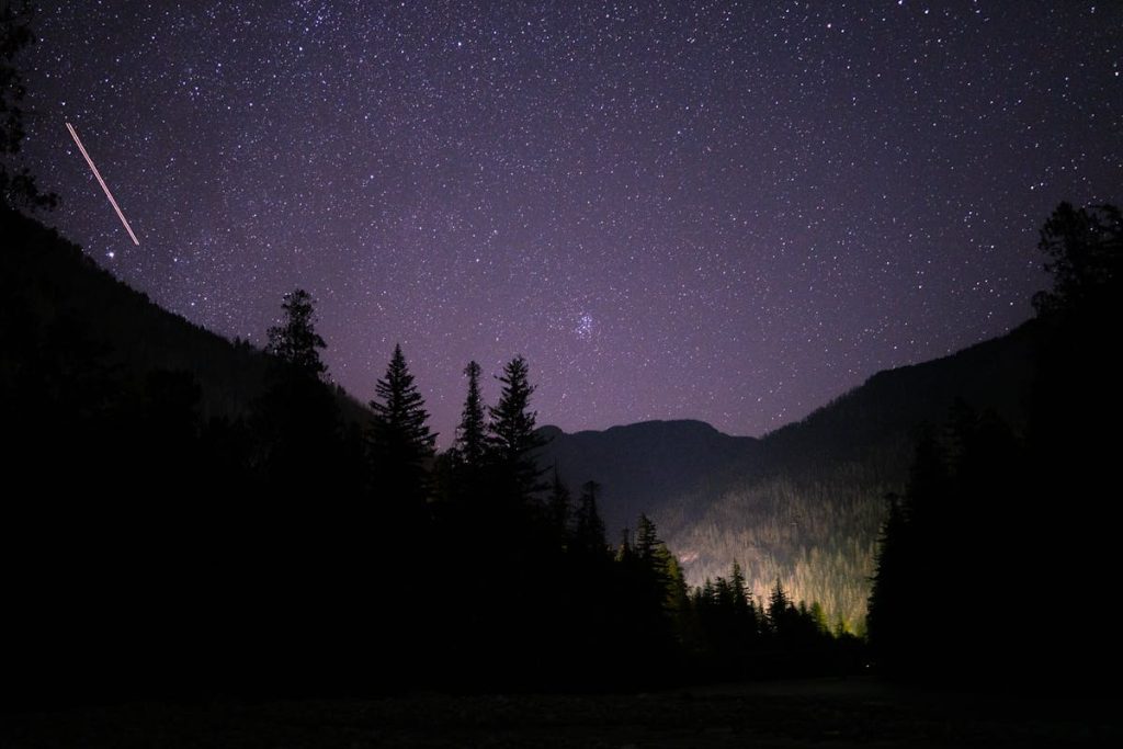 free-photo-of-starry-night-in-north-cascades-national-park