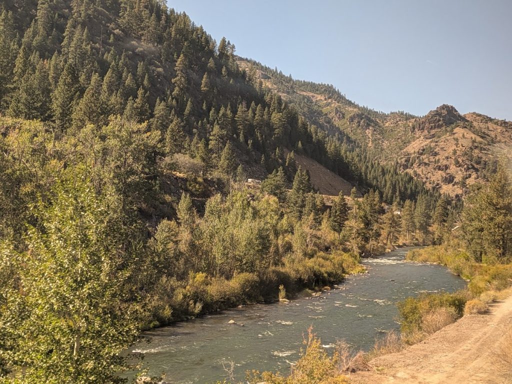 SierraNevadasbetweenTruckeeANDWinnemucca SierraNevadasbetweenTruckeeANDWinnemucca
